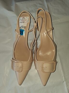 Pointed Nude Slingback Heels with Buckle Accent